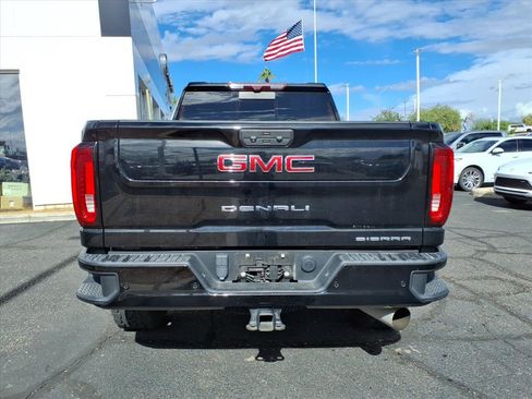 Used 2022 GMC Sierra 2500 Denali w/ Technology Package image 6