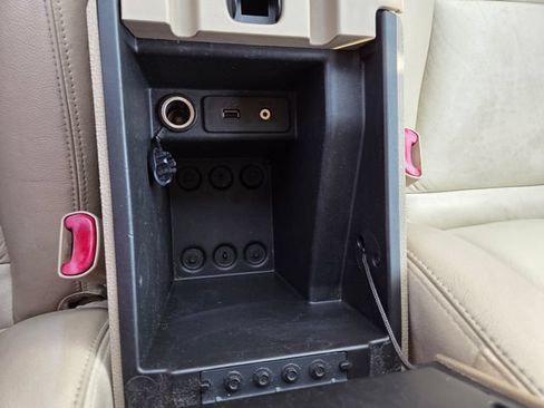 Used 2010 Ford Explorer Eddie Bauer RWD image 27