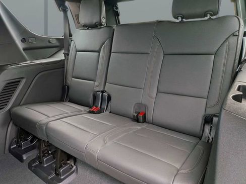 Used 2026 Chevrolet Tahoe High Country image 12