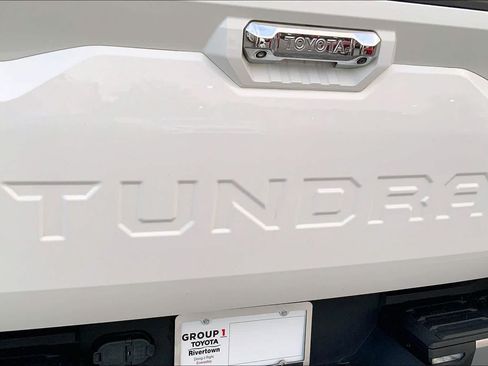 Used 2023 Toyota Tundra Limited AWD/4WD image 10
