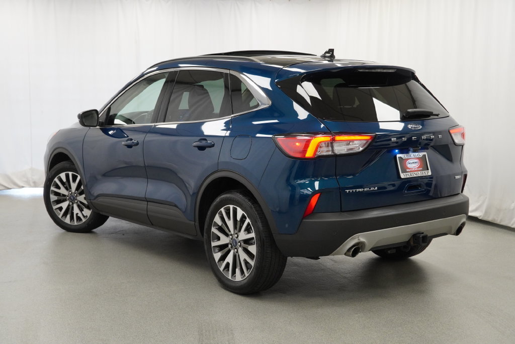 Used 2020 Ford Escape Titanium AWD/4WD image 31