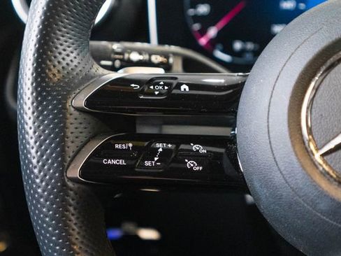 Certified 2024 Mercedes-Benz GLC 300 4MATIC image 17