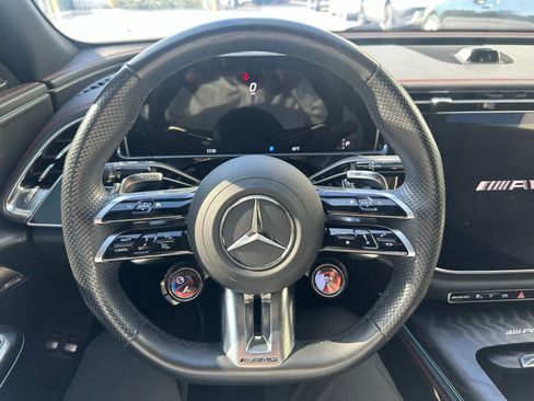Used 2025 Mercedes-Benz E 53 AMG e 4MATIC Sedan image 3