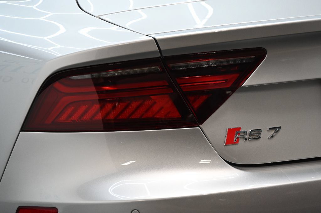 Used 2016 Audi RS 7 Prestige AWD/4WD image 14