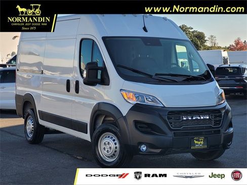 Used 2025 RAM ProMaster 1500 w/ Convenience Group image 1