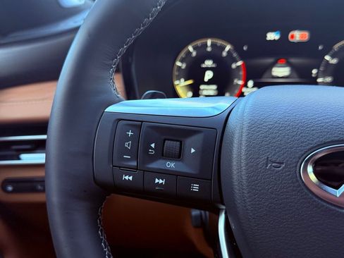 New 2026 INFINITI QX60 Autograph w/ Dark Cargo Package image 17