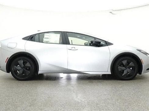 New 2026 Toyota Prius Plug-In Hybrid image 93