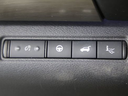 Used 2022 Nissan Pathfinder Platinum w/ Cargo Package image 24