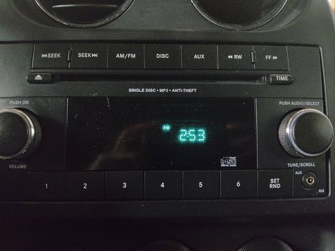 Used 2014 Jeep Compass Sport image 25