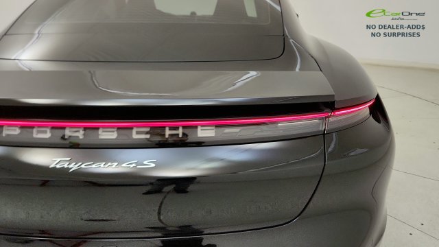 Used 2024 Porsche Taycan 4S w/ Premium Package AWD/4WD image 27