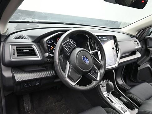 Used 2024 Subaru Ascent Premium w/ Convenience Package image 15