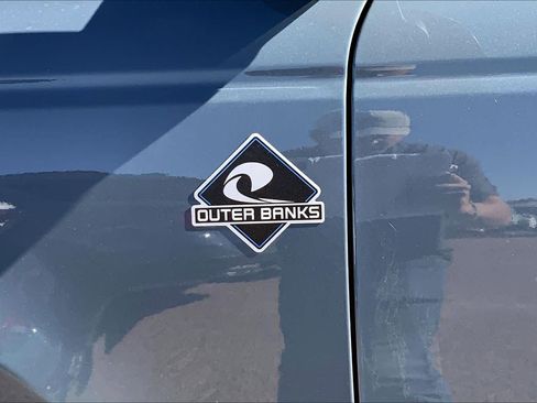 New 2025 Ford Bronco Outer Banks image 15