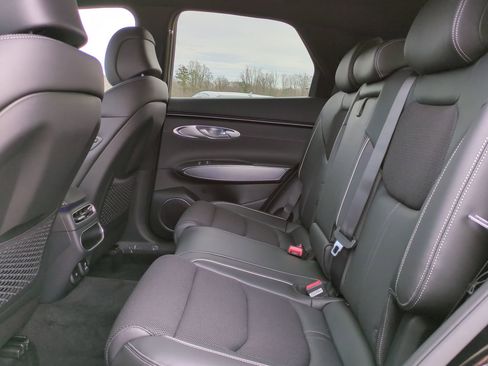 Certified 2024 Genesis GV70 3.5T Sport image 14