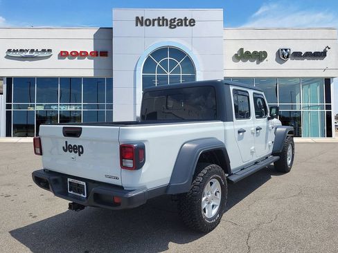 Used 2020 Jeep Gladiator Sport w/ Quick Order Package 24S AWD/4WD image 4