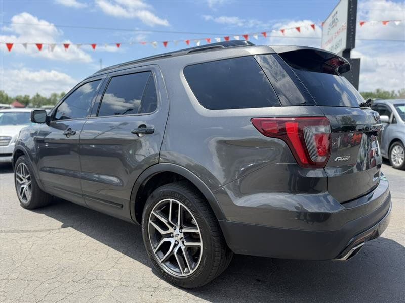 Used 2017 Ford Explorer Sport w/ Equipment Group 401A AWD/4WD image 6