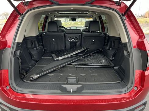 Used 2023 Honda Pilot Elite image 22