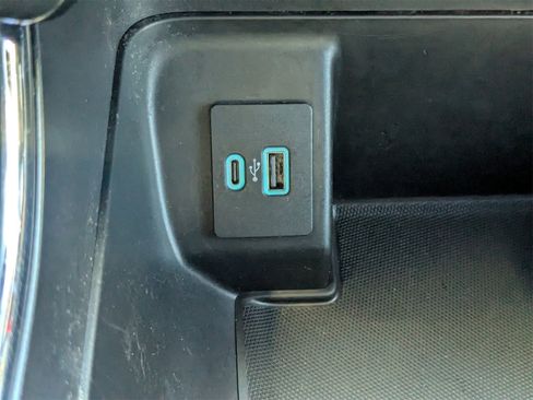 Used 2022 Ford F150 XLT w/ Equipment Group 302A High image 24