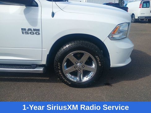 Used 2018 RAM 1500 Express w/ Express Value Package AWD/4WD image 11