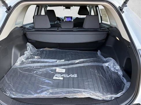 New 2025 Toyota RAV4 XLE image 23
