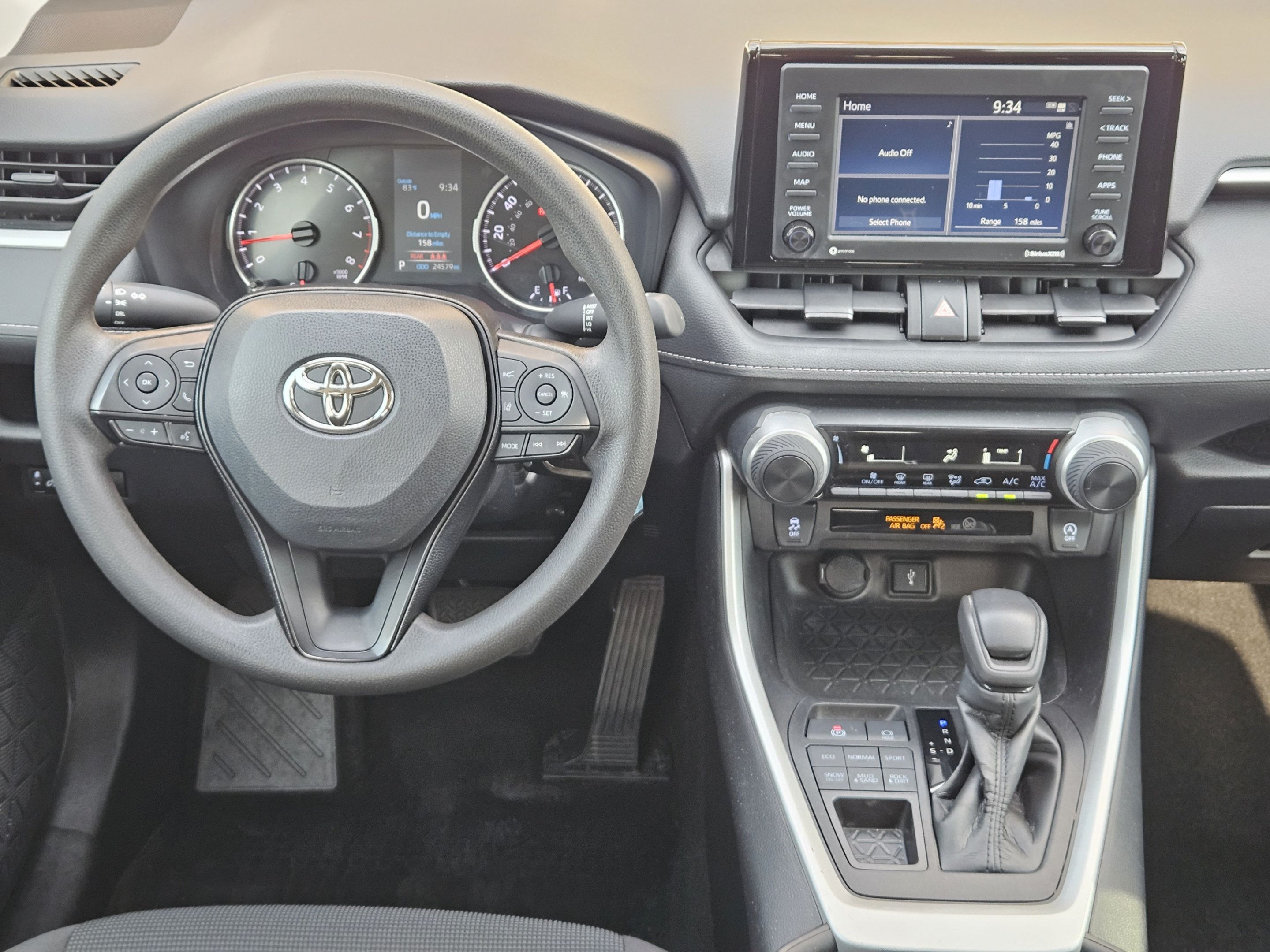 Used 2021 Toyota RAV4 LE AWD/4WD image 24