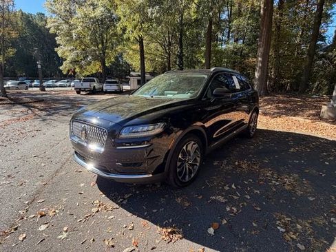 Certified 2022 Lincoln Nautilus Reserve w/ Equipment Group 201A image 2