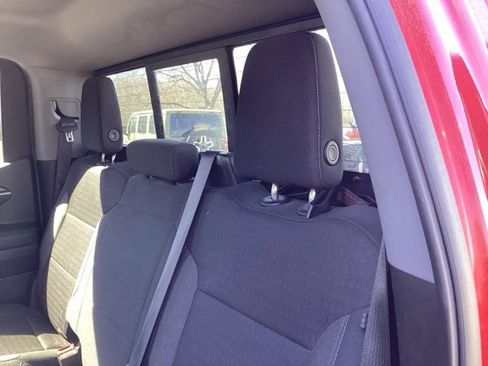 Used 2022 Chevrolet Silverado 1500 LT image 14