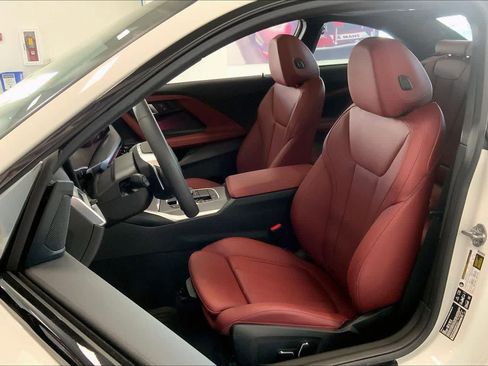 Used 2025 BMW 230i xDrive Coupe w/ Convenience Package image 10
