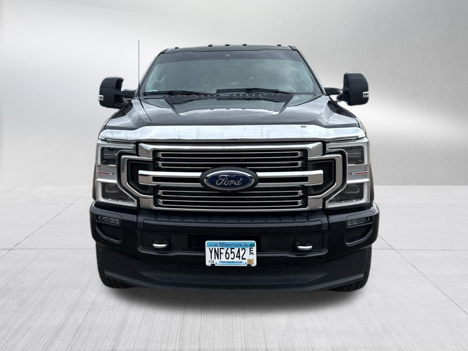 Used 2022 Ford F350 Limited w/ FX4 Off-Road Package AWD/4WD image 2