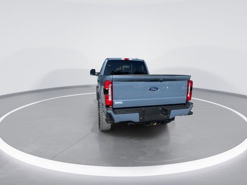 Used 2023 Ford F250 Lariat w/ Lariat Ultimate Package AWD/4WD image 15