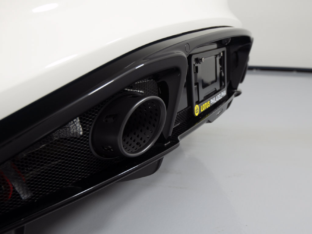 Used 2026 Lotus Emira RWD image 51