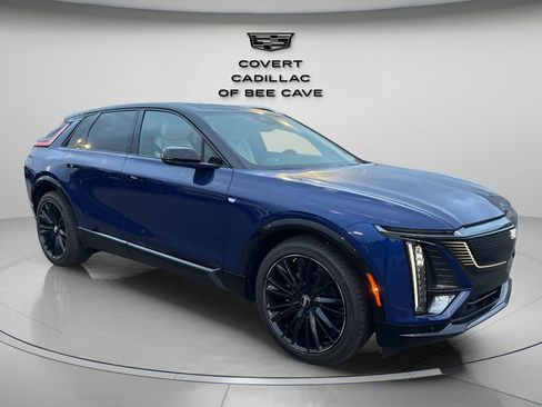 New 2025 Cadillac Lyriq Sport image 1