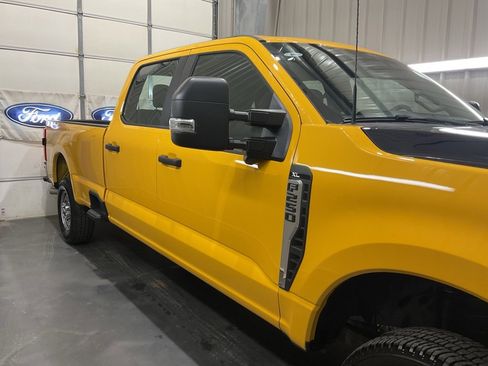 Used 2025 Ford F250 XL w/ 360-Degree Camera Package image 4