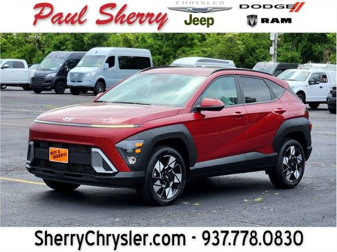 Used 2024 Hyundai Kona SEL AWD/4WD image 1