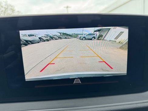 Certified 2025 Buick Envista Preferred w/ Convenience II Package image 11