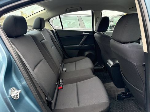 Used 2011 MAZDA MAZDA3 i Touring image 12