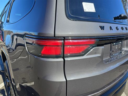 New 2025 Jeep Wagoneer Series II image 37