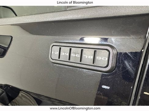 Used 2025 Ford F150 Lariat AWD/4WD image 35