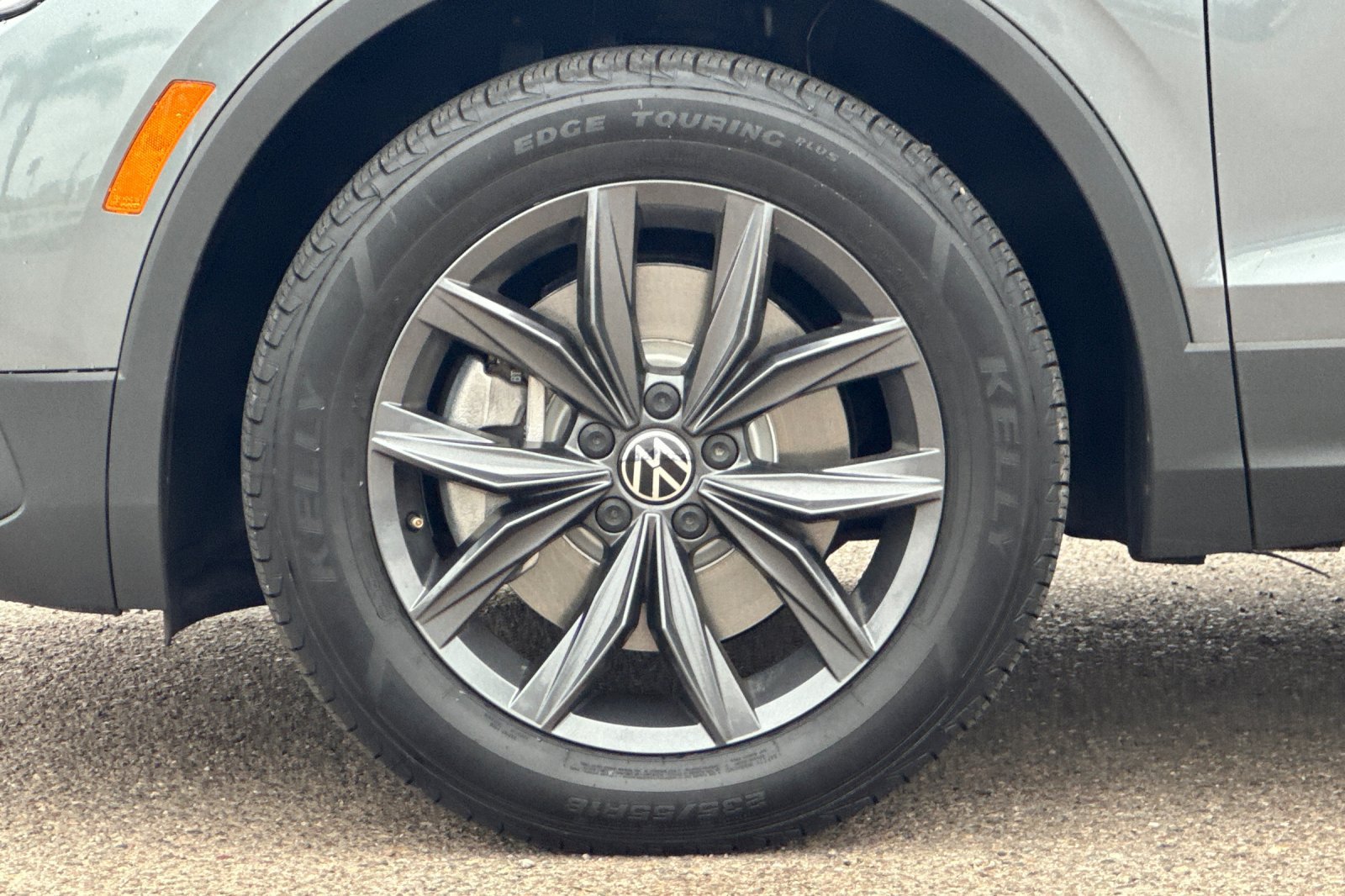 Used 2023 Volkswagen Tiguan SE FWD image 26