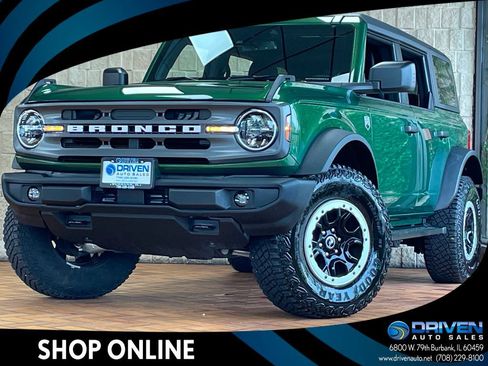 Used 2023 Ford Bronco Big Bend w/ Sasquatch Package AWD/4WD image 1