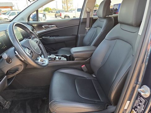 Used 2023 Kia Sportage EX AWD/4WD image 18