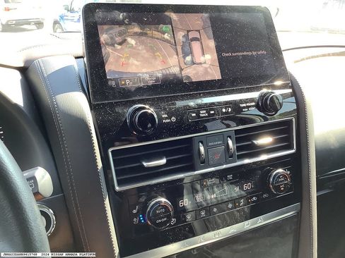 Used 2024 Nissan Armada Platinum w/ Captain's Chairs Package RWD image 17