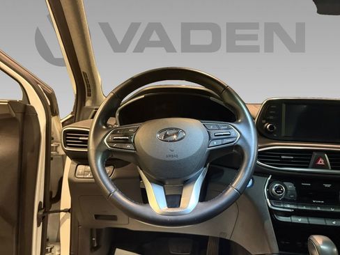 Used 2019 Hyundai Santa Fe Limited image 13