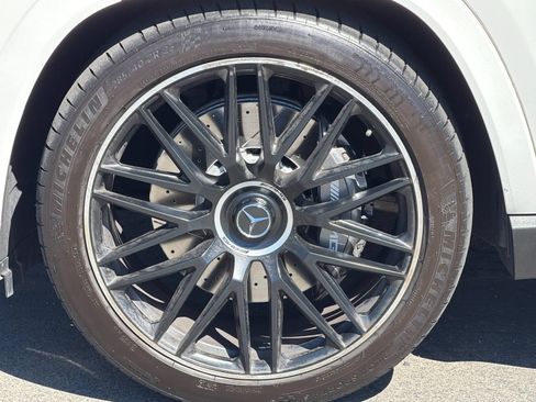 Used 2023 Mercedes-Benz GLS 63 AMG 4MATIC image 26