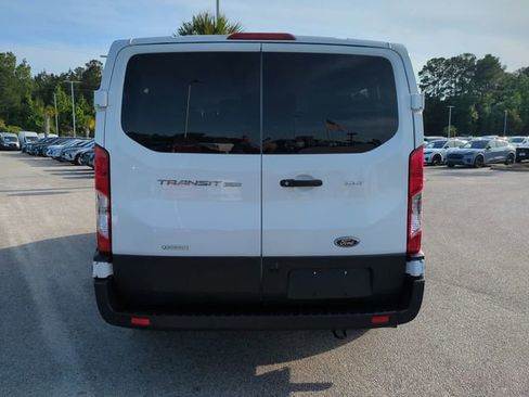 Used 2023 Ford Transit 350 XLT RWD image 5