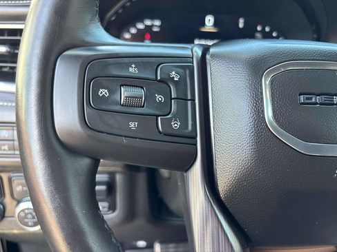 Used 2023 GMC Yukon Denali Ultimate AWD/4WD image 27