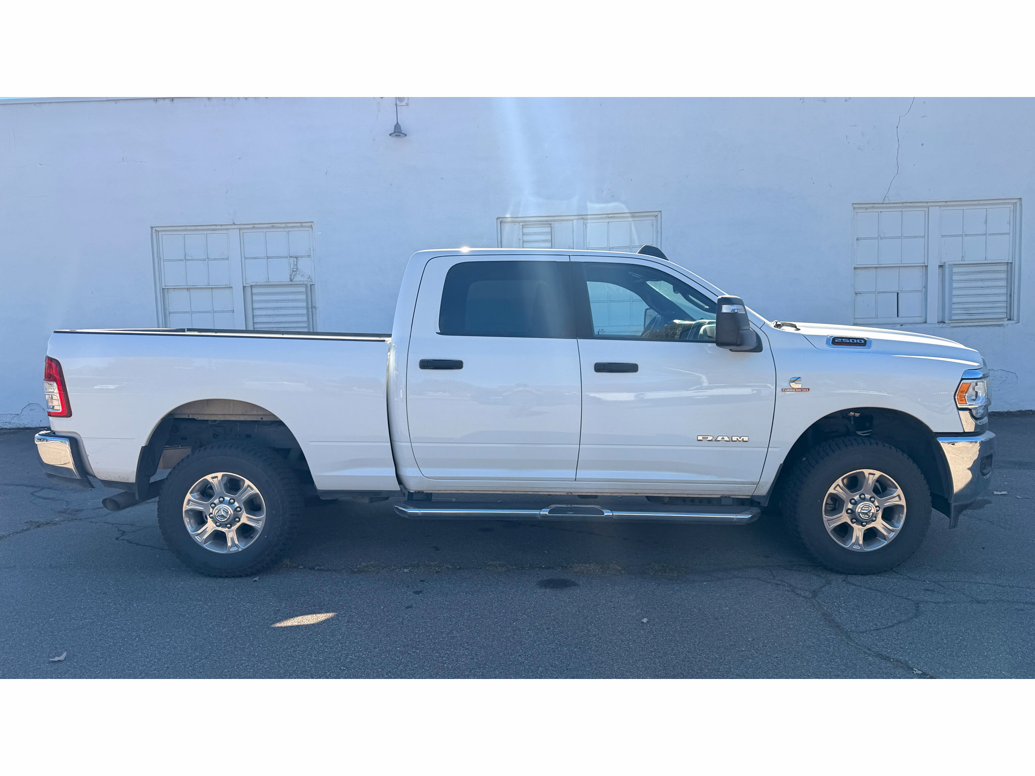 Used 2024 RAM 2500 Big Horn AWD/4WD image 6