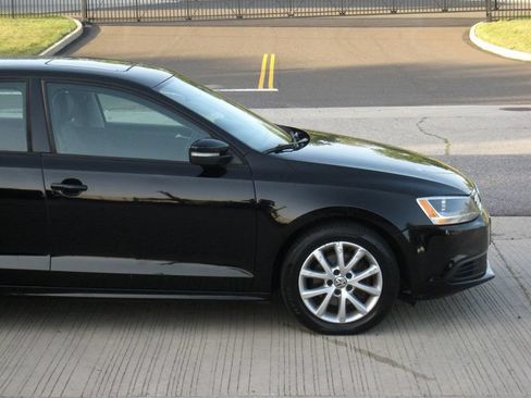 Used 2012 Volkswagen Jetta SE FWD image 10