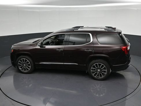 Used 2020 GMC Acadia Denali w/ Technology Package FWD image 24