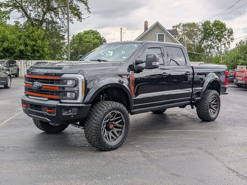 Used 2023 Ford F250 Lariat w/ Lariat Ultimate Package AWD/4WD image 7