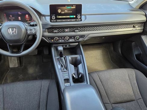 Used 2024 Honda Accord SE image 12